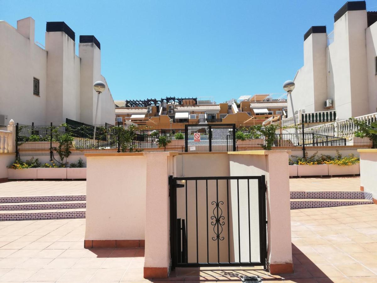 Bungalow Arenales Del Sol, Alicante Luaran gambar