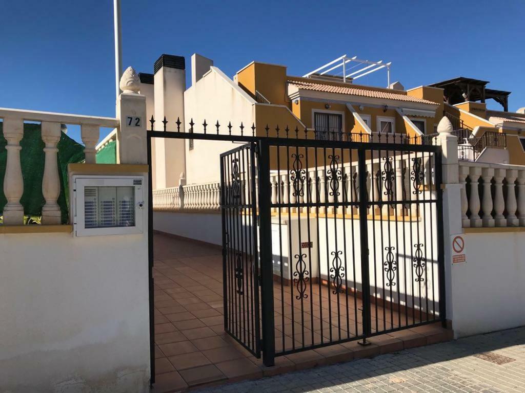 Bungalow Arenales Del Sol, Alicante Luaran gambar